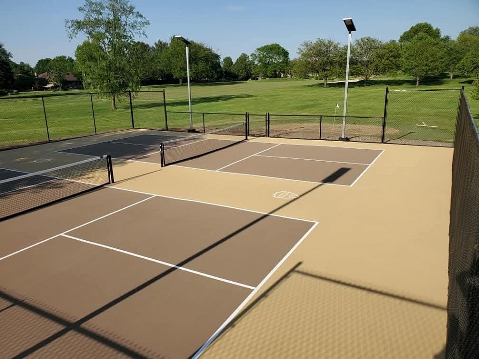 Sandstone and beige pickleball courts